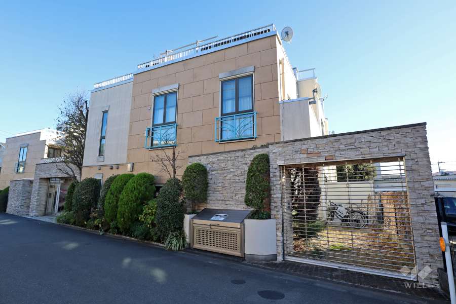 セボン北烏山の外観（北西側から）