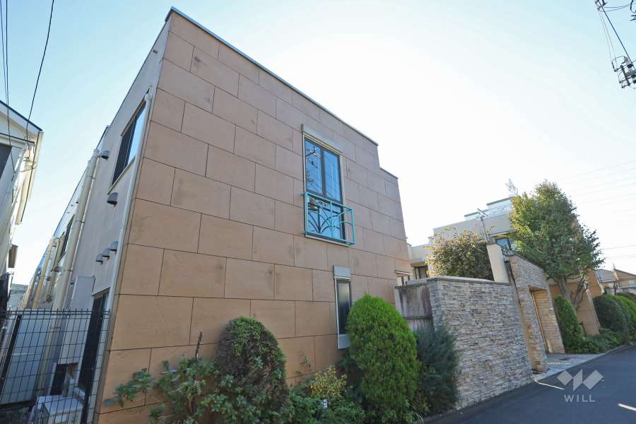 セボン北烏山の外観（北側から）