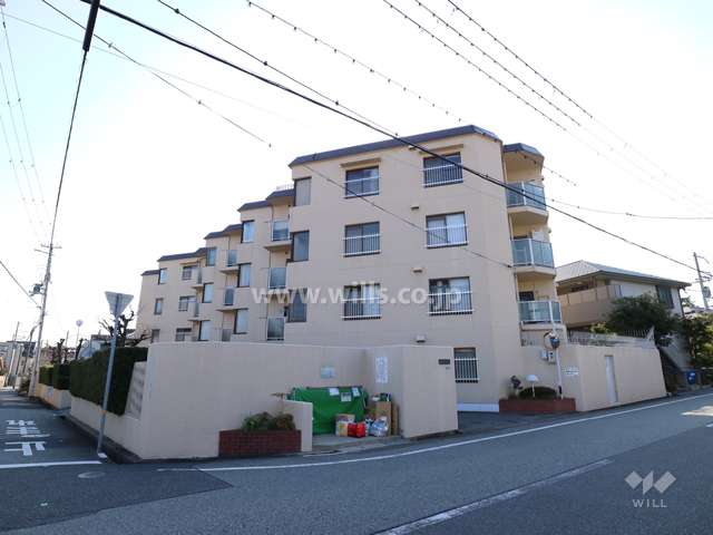 夙川パークハイムの外観（北東側から）
