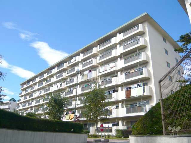 夙川ビューハイツの外観（B棟を南東側から）