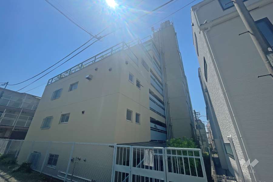 北沢ハイツの外観（北東側から）
