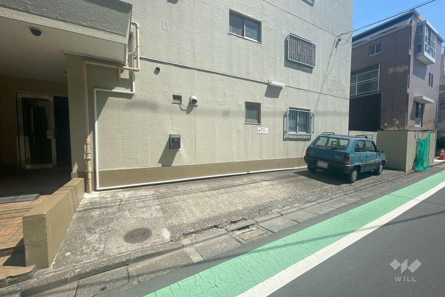 敷地内駐車場（屋外平面式）