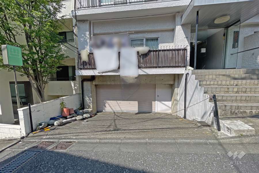 敷地内駐車場（屋外平面式）