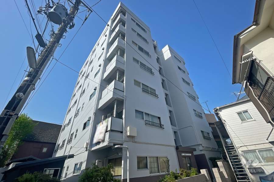 笹塚マンションの外観（北東側から）