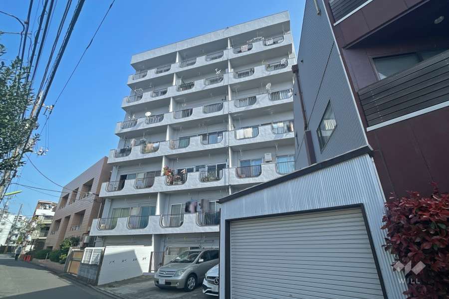 笹塚マンションの外観（南側から）