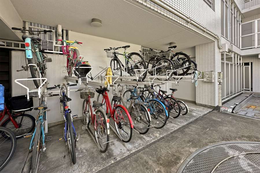 駐輪場