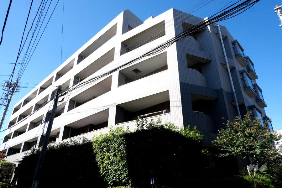 パークテラス下北沢の外観（北東側から）