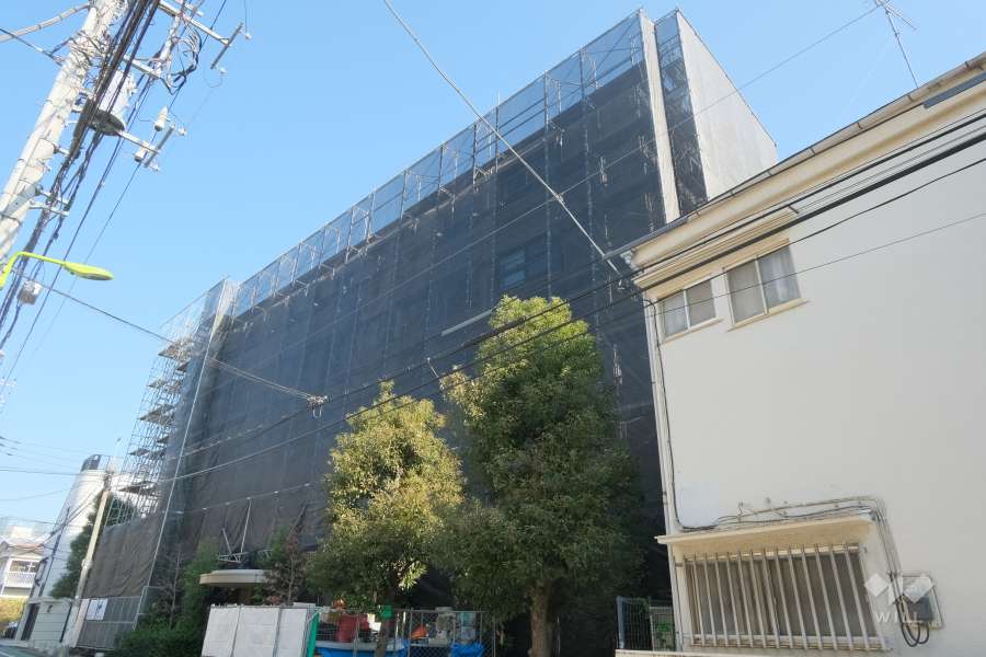 フェアロージェ北沢の外観（南西側から）