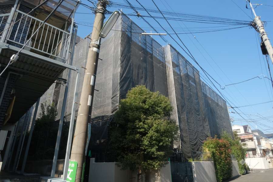 フェアロージェ北沢の外観（南東側から）