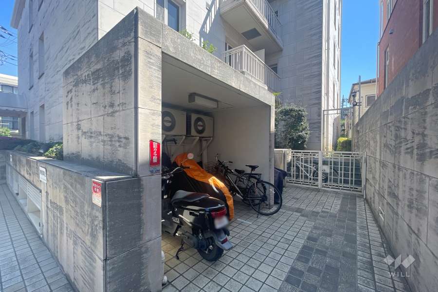 駐輪場