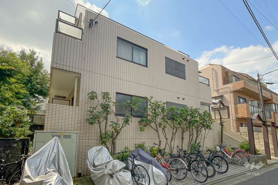 ミリオンコート三軒茶屋の外観（東側から）