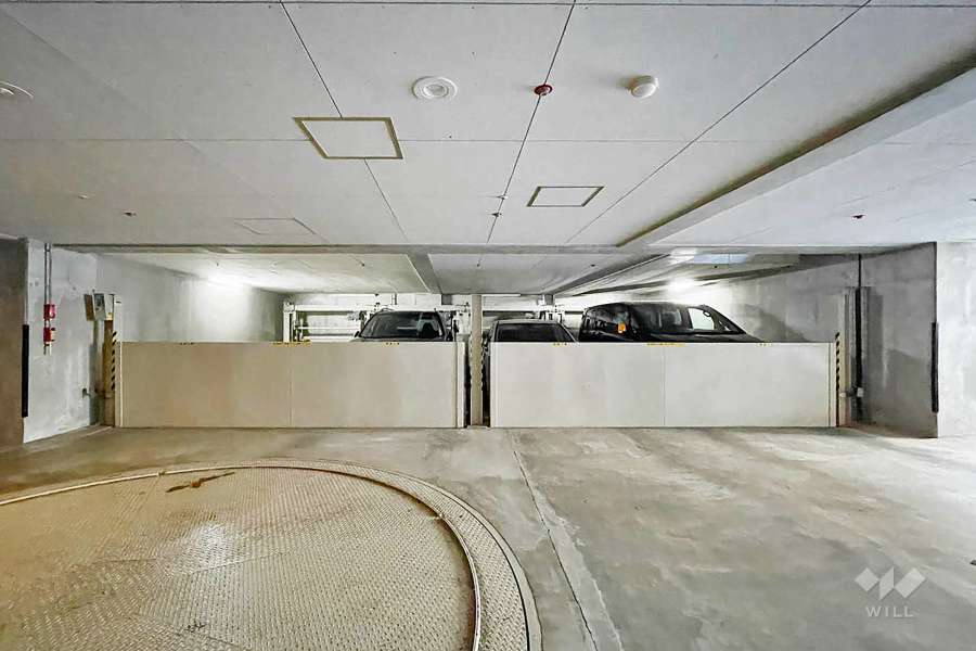敷地内駐車場（屋内機械式）