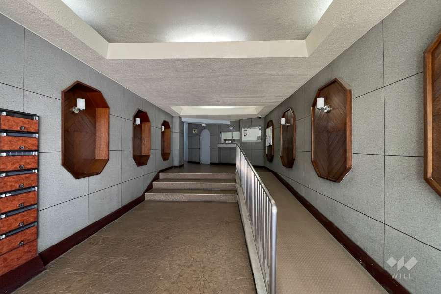 エントランスホール