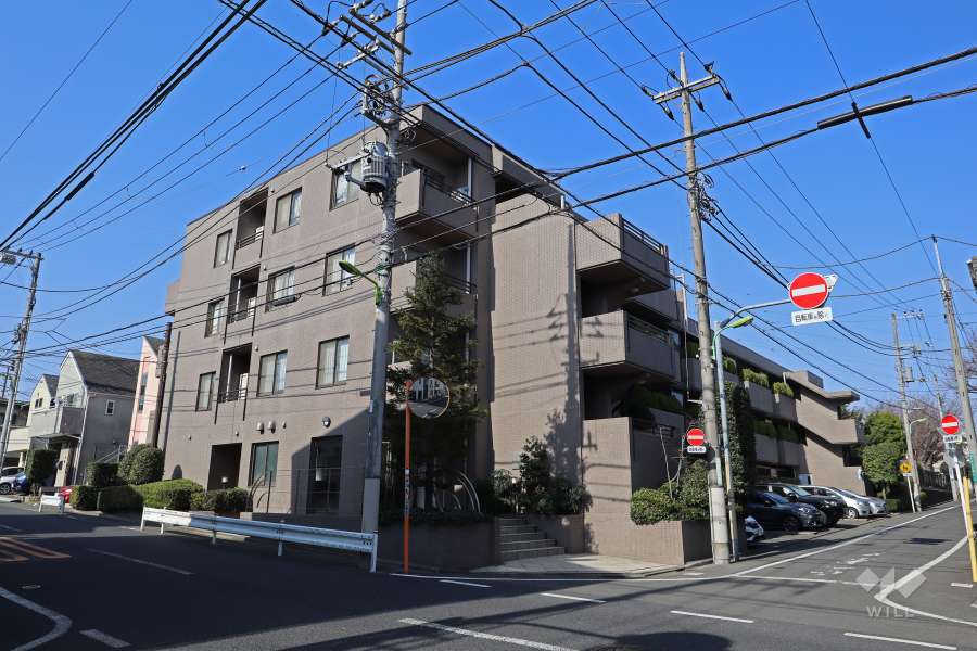 東急ドエルアルス学芸大学パークサイドの外観（東側から）