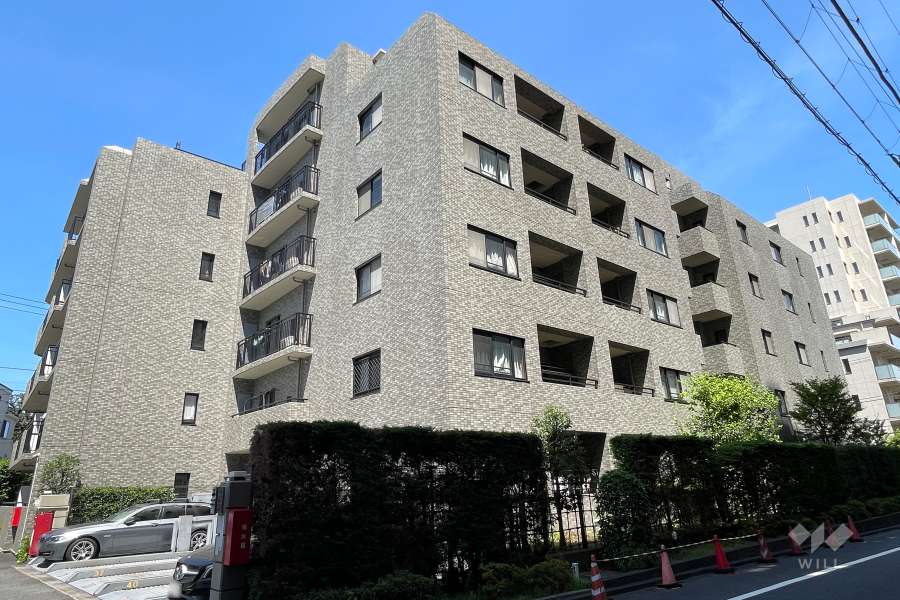 フォルスコート学芸大学の外観（南西側から）