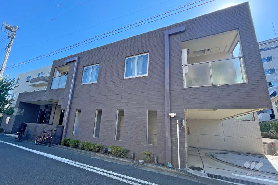 ルフォン学芸大学の外観（北側から）