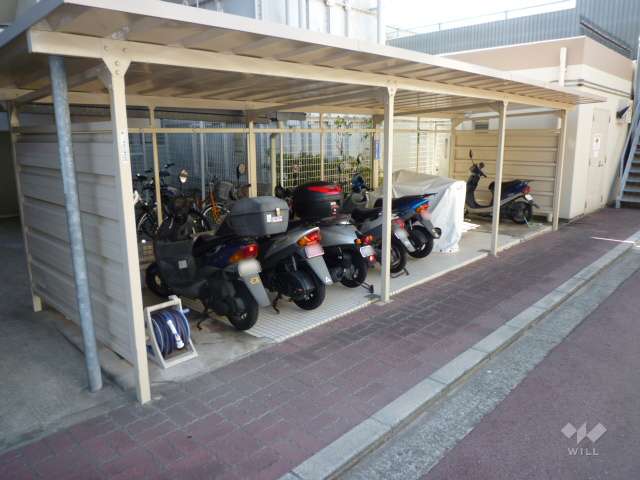 バイク置場