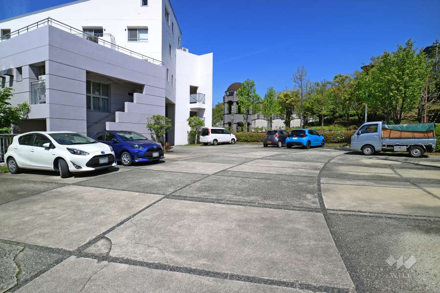 敷地内駐車場（屋外平面式）