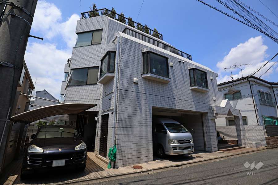 グランメルシー駒沢の外観（南西側から）