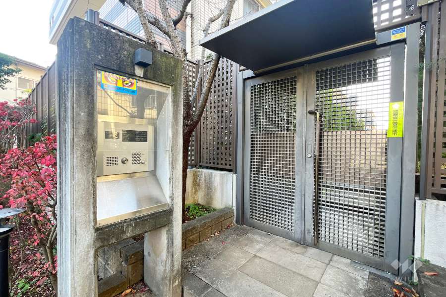 サブエントランス