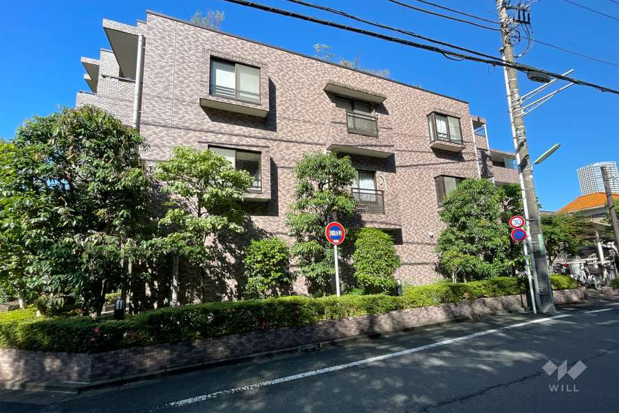 クレッセント上野毛３の外観（北東側から）