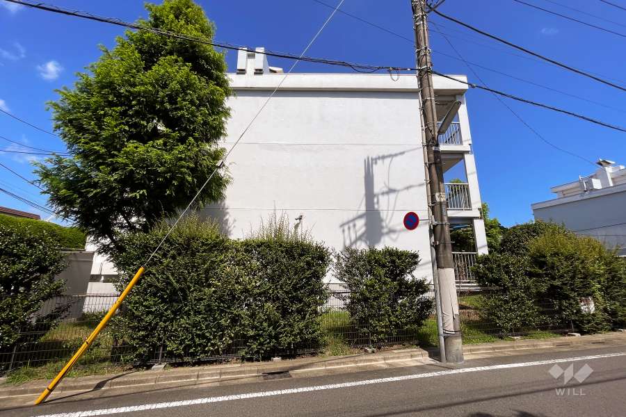 上野毛リッツハウスA館の外観（南西側から）