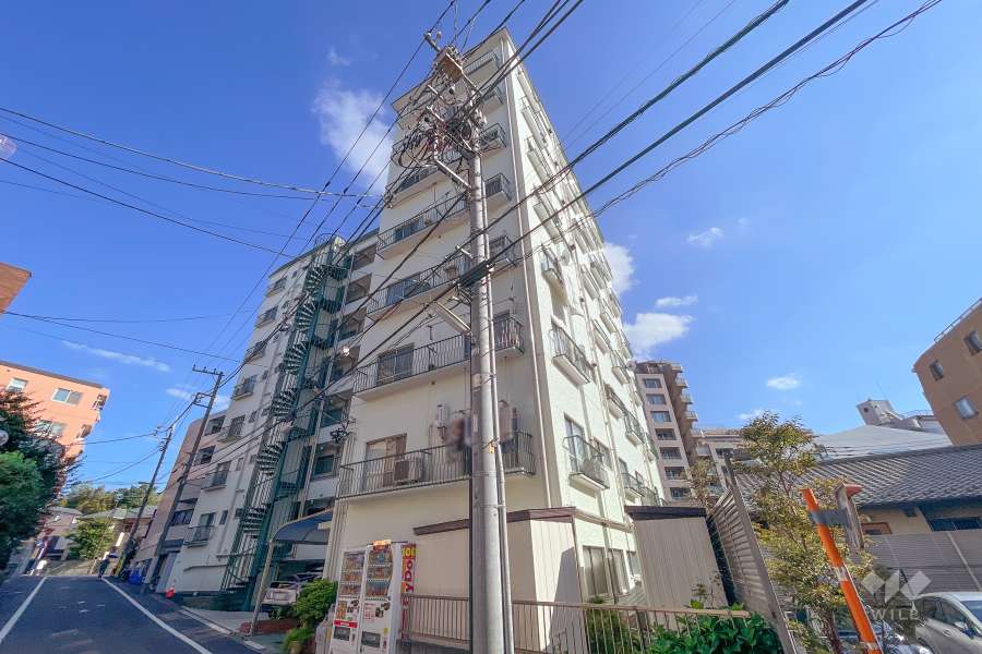 ハイライフ用賀の外観（北西側から）