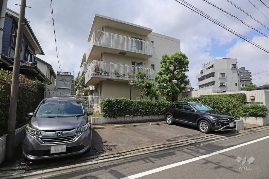 敷地内駐車場（屋外平面式）