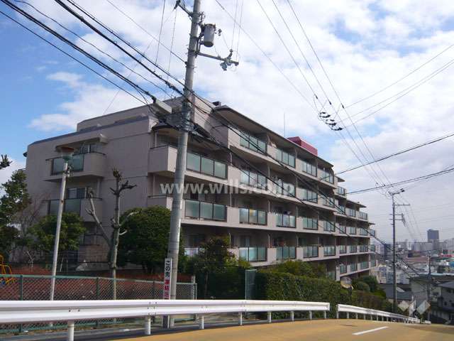 シーアイマンション夙川広田の外観（西側から）