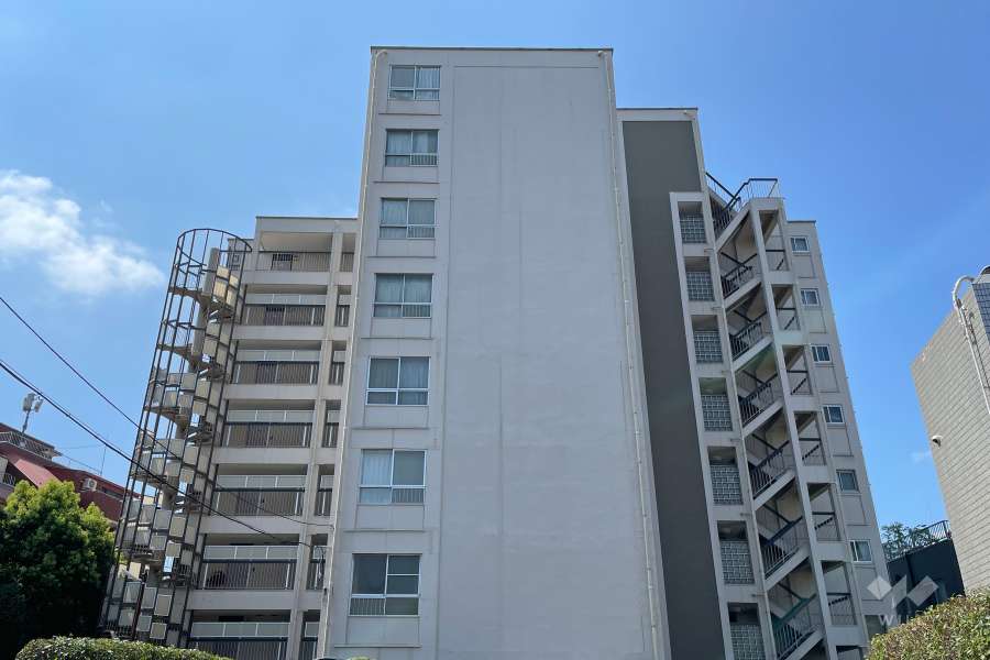 用賀コーポラスの外観（西側から）