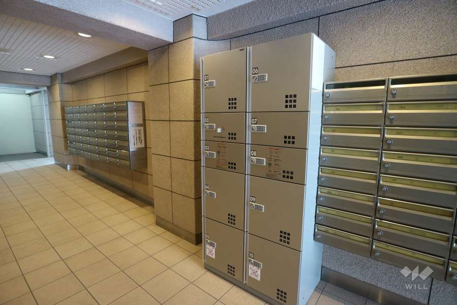 宅配ボックスと共用ポスト