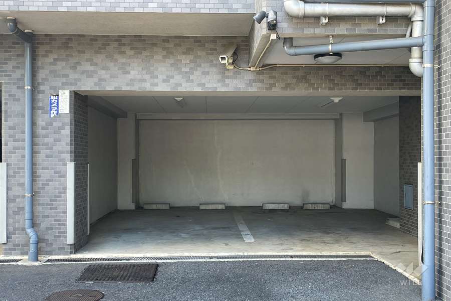 敷地内駐車場（屋内平面式）