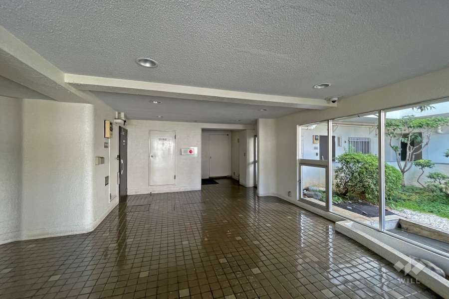 エントランスホール