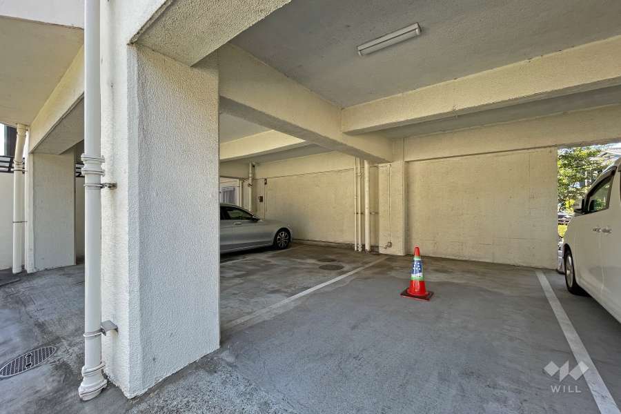 敷地内駐車場（屋内平面式）