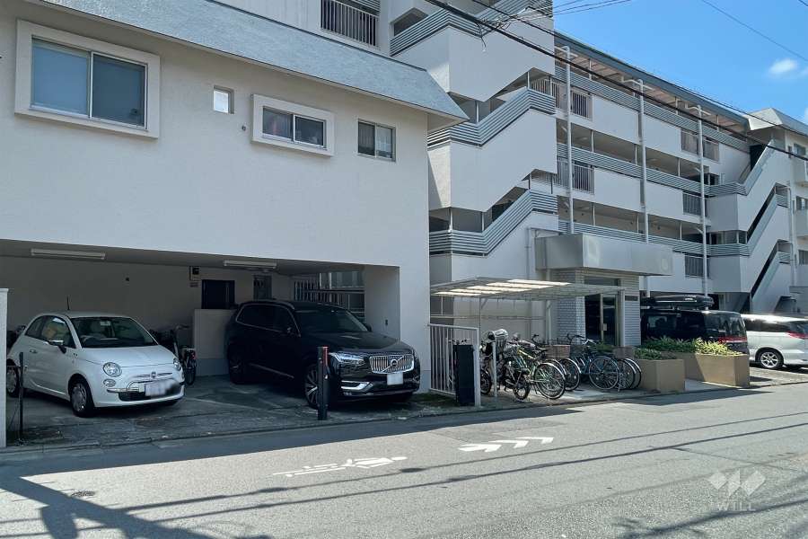 敷地内駐車場（屋内平面式・屋外平面式）