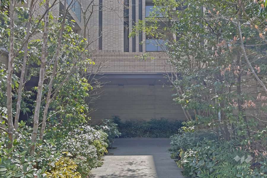 エントランスアプローチ