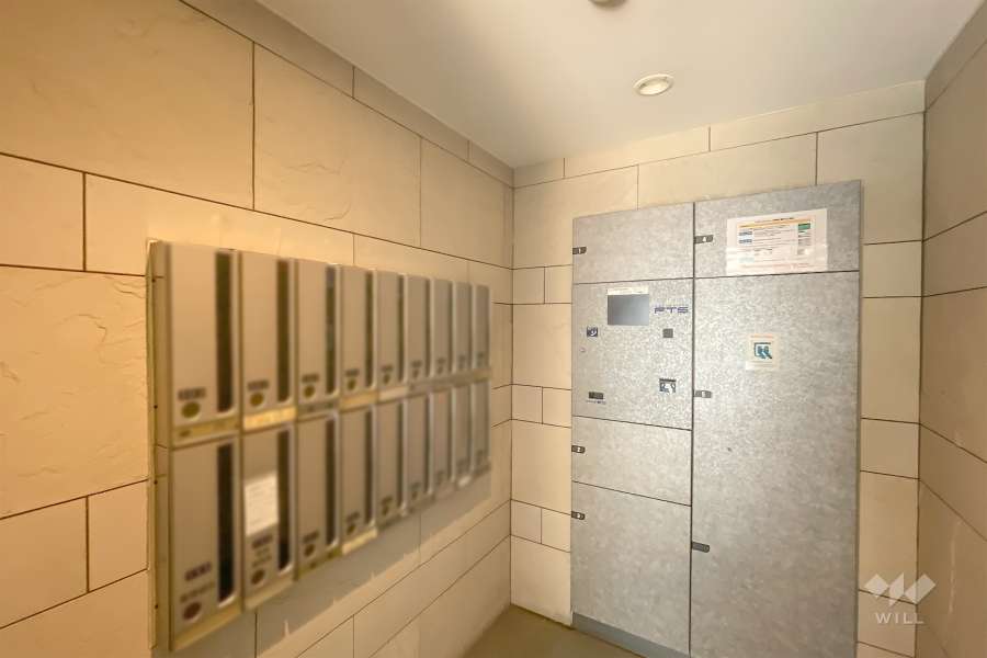 宅配ボックスと共用ポスト