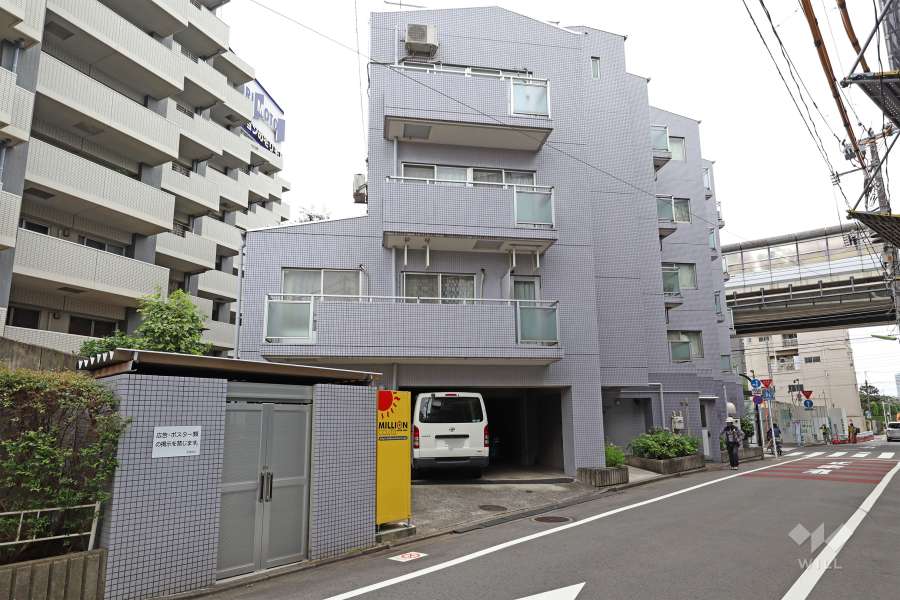 パークサイド用賀の外観（北側から）