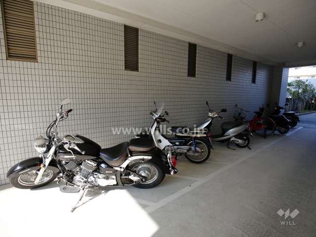 バイク置場