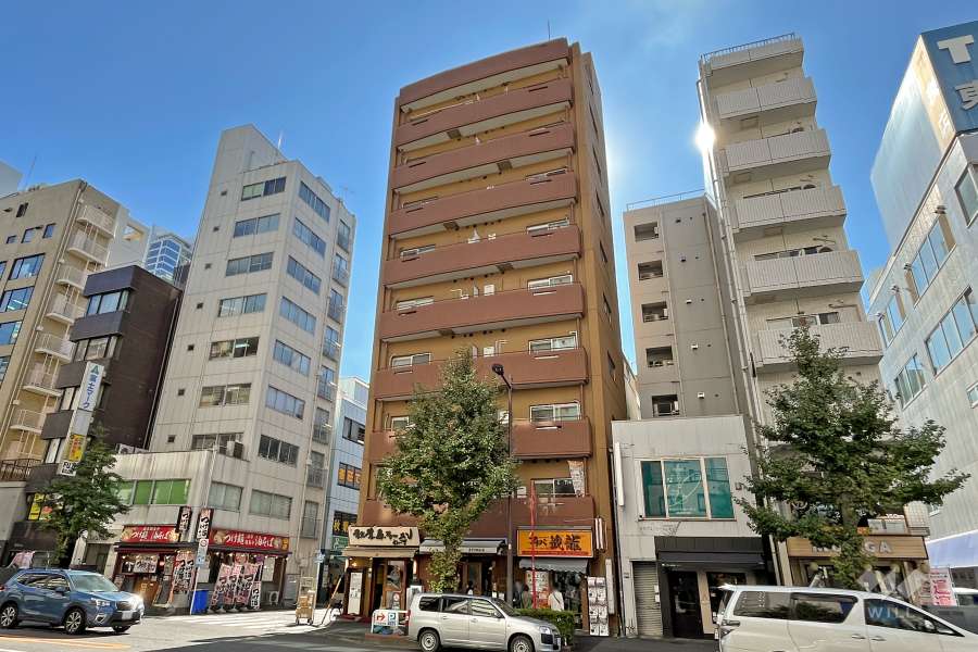 サンビュー外神田の外観（北西側から）