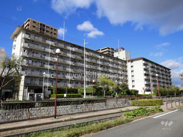 サンライフ甲子園の外観（南東側から）