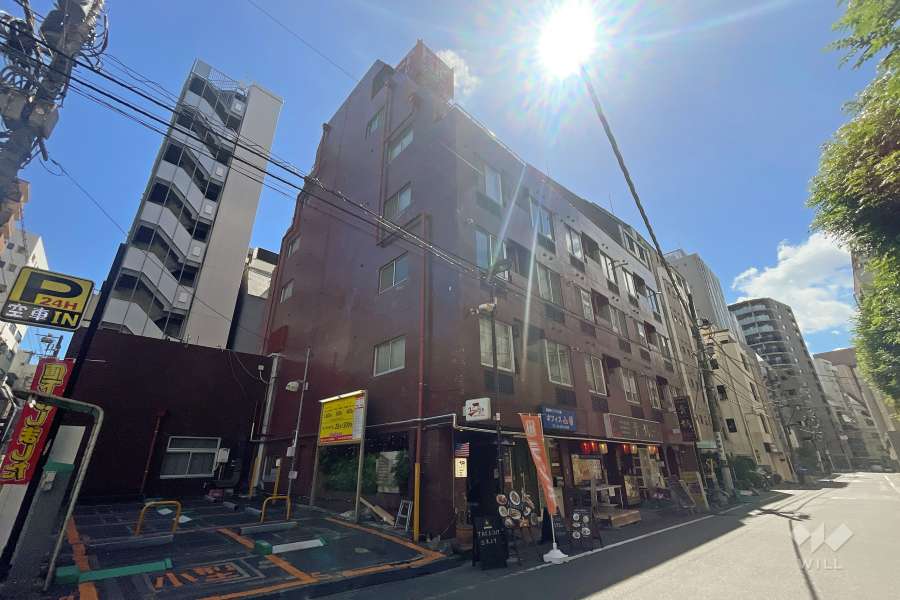 トーア岩本町マンションの外観（北側から）