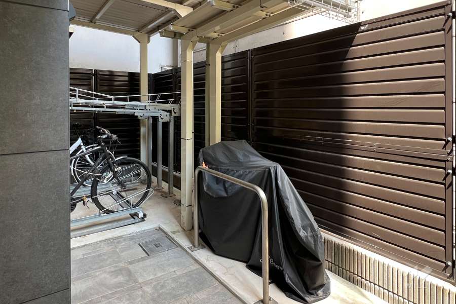 バイク置場