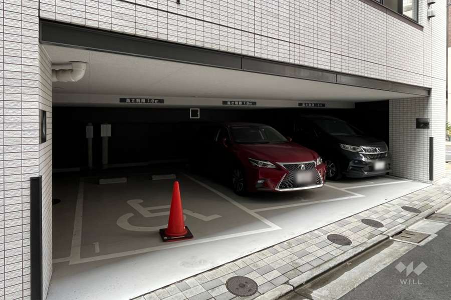 敷地内駐車場（屋内平面式）