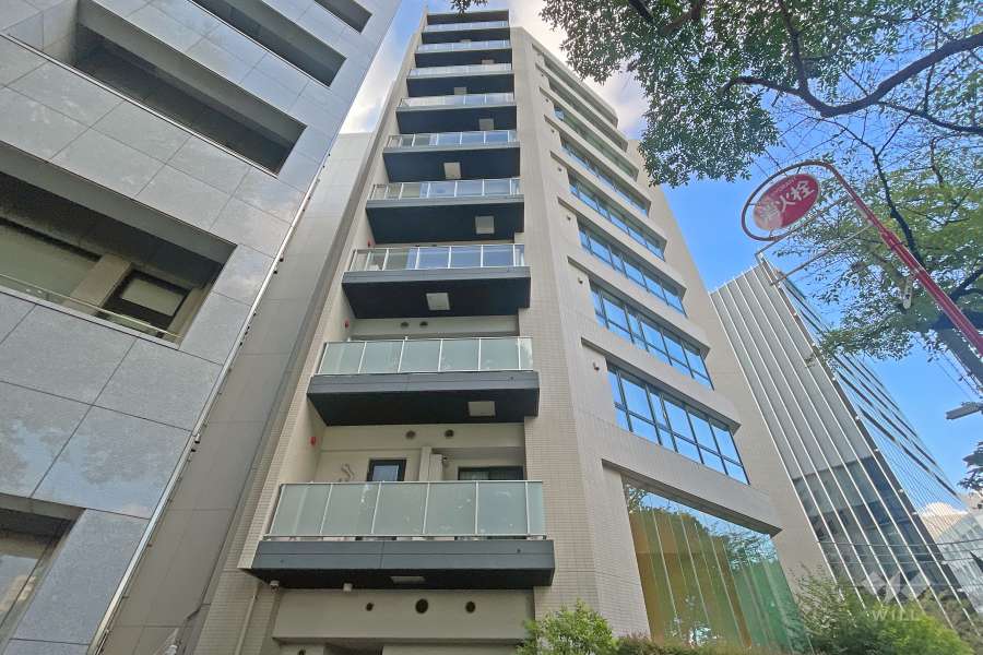 ブランズ九段北の外観（北東側から）
