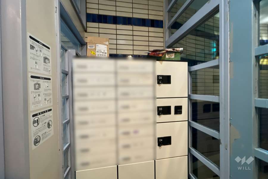 共用ポストと宅配ボックス