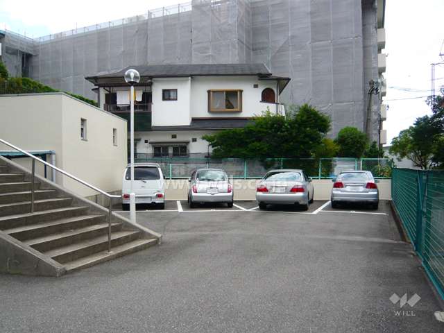 敷地内駐車場（平面式）
