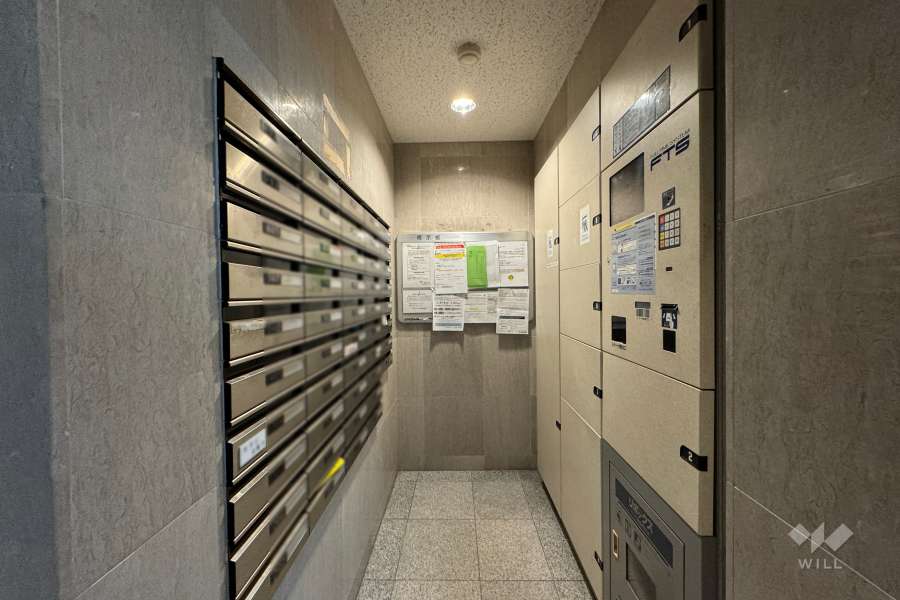 共用ポストと宅配ボックス