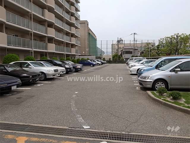 敷地内駐車場（平面式）