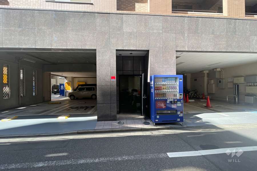 敷地内駐車場（屋内平面式）